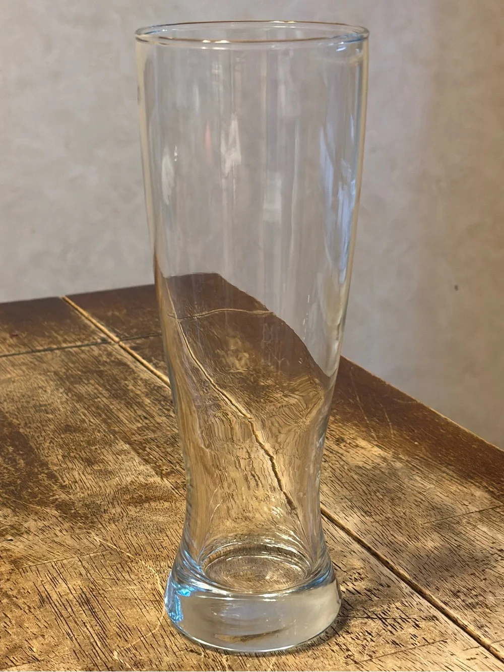 Anchor Hocking Hourglass Pilsner Beer Glasses 23 Oz 9” Set of 4 Heavy Base